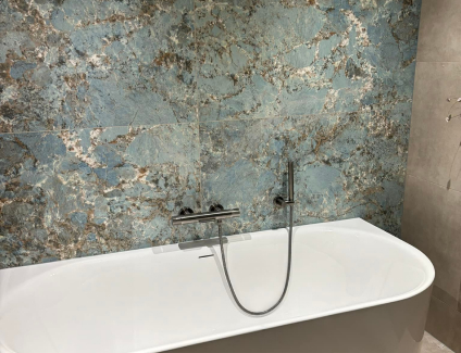 Sanitairwinkel in Borne